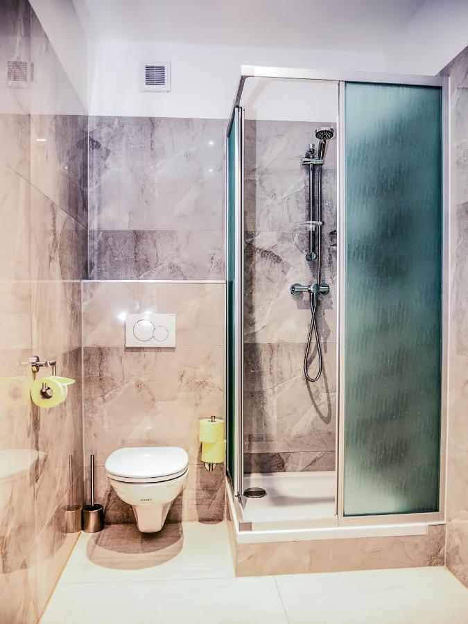 Apartamento Wohnen Im Herzen Von Wien Budget Exterior foto