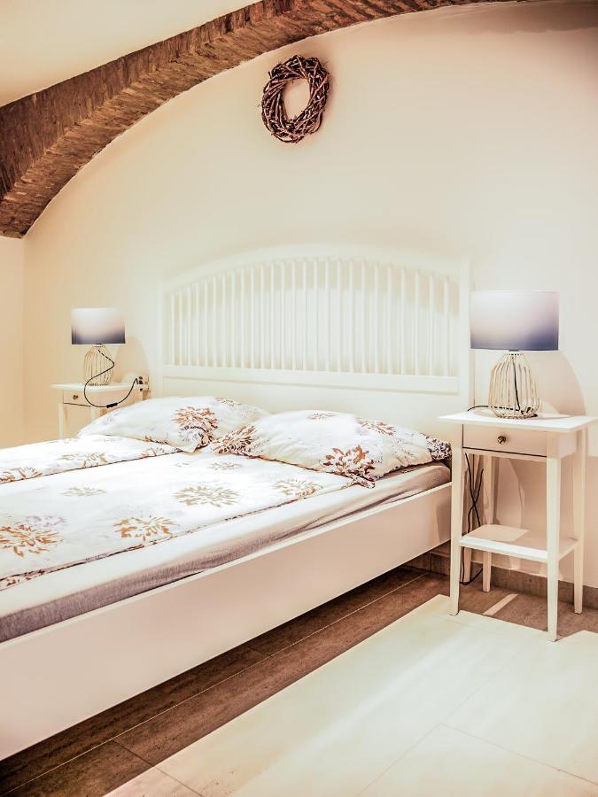 Apartamento Wohnen Im Herzen Von Wien Budget Exterior foto